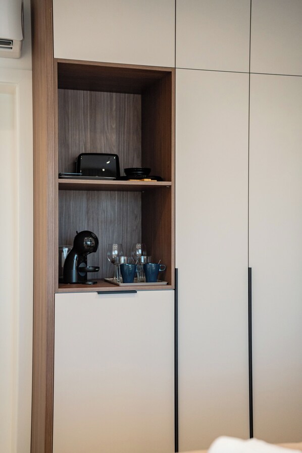 In-room safe, iron/ironing board, free WiFi, bed sheets