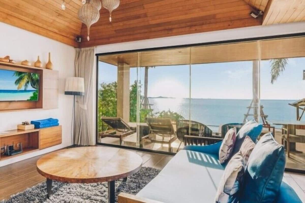 Luxury Villa, Beach View | Beach/ocean view