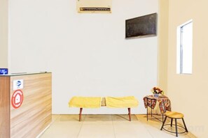 Ảnh chưa phân loại, 3 trong số 14 ảnh, nút