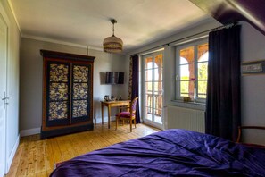 Suite, balkon, uitzicht op tuin | Een strijkplank/strijkijzer, gratis wifi