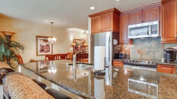 Cafetera/tetera, utensilios de cocina