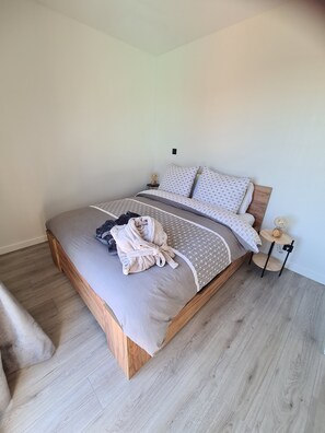 1 habitación, wifi y ropa de cama 