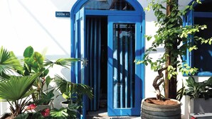 Ảnh chưa phân loại, 2 trong số 19 ảnh, nút