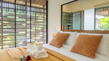 Schreibtisch, VerdunkelungsvorhÀnge, kostenloses WLAN