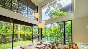 Flat-screen TV - Sebali Ubud Villas by Premier H Asia (Ubud)