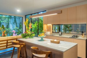 Fridge, microwave, stovetop, electric kettle - Sebali Ubud Villas by Premier H Asia (Ubud)