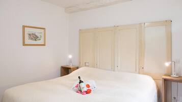 2 Schlafzimmer, Bügeleisen/Bügelbrett, WLAN, Bettwäsche