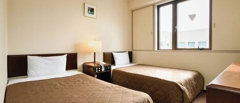 Desk, free WiFi, bed sheets