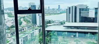 Alacarte Ha Long by Panda