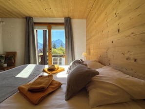 Family Quadruple Room, Balcony, Mountain View - Hotel Le Cairn (Les Deux Alpes)