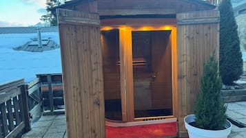 Sauna, bain Ă remous, massages