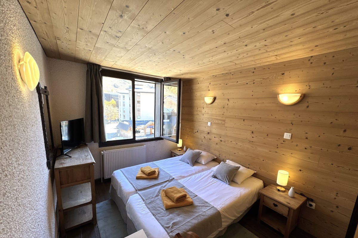 Chambre Double Standard, vue montagne