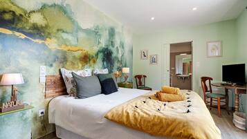 1 slaapkamer, een strijkplank/strijkijzer, wifi, beddengoed