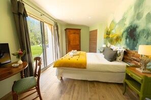 1 bedroom, iron/ironing board, WiFi, bed sheets - Vézère Guest Room - 2 Persons (Fleurac)