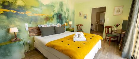 1 chambre, fer et planche Ă repasser, Wi-Fi, draps fournis