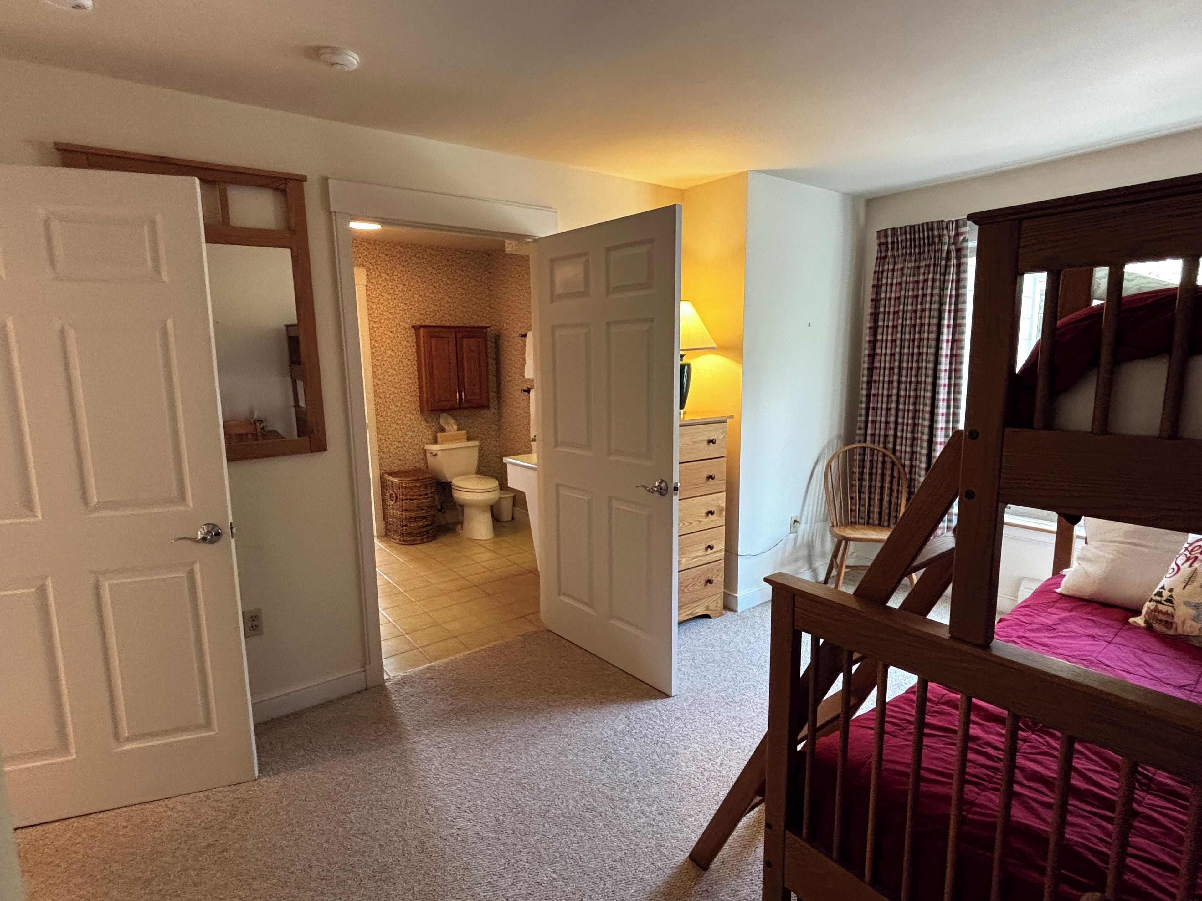 3 bedrooms, free WiFi, bed sheets