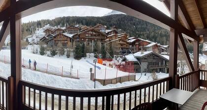 Comfortable, fully-equipped chalet-style duplex in resort center.