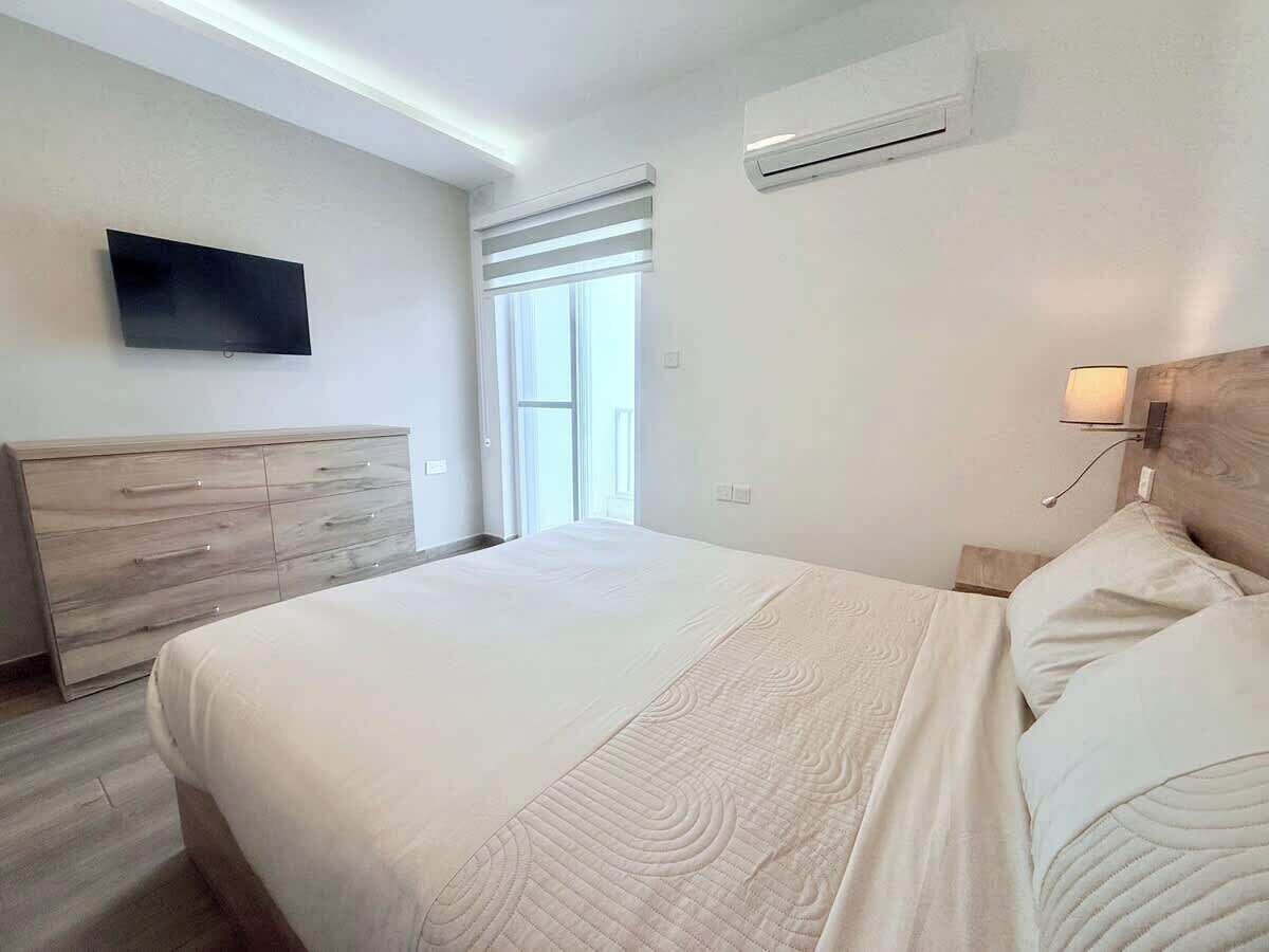 1 bedroom, iron/ironing board, travel cot, WiFi