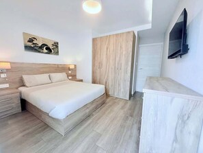 1 Schlafzimmer, Bügeleisen/Bügelbrett, Reisekinderbett, WLAN