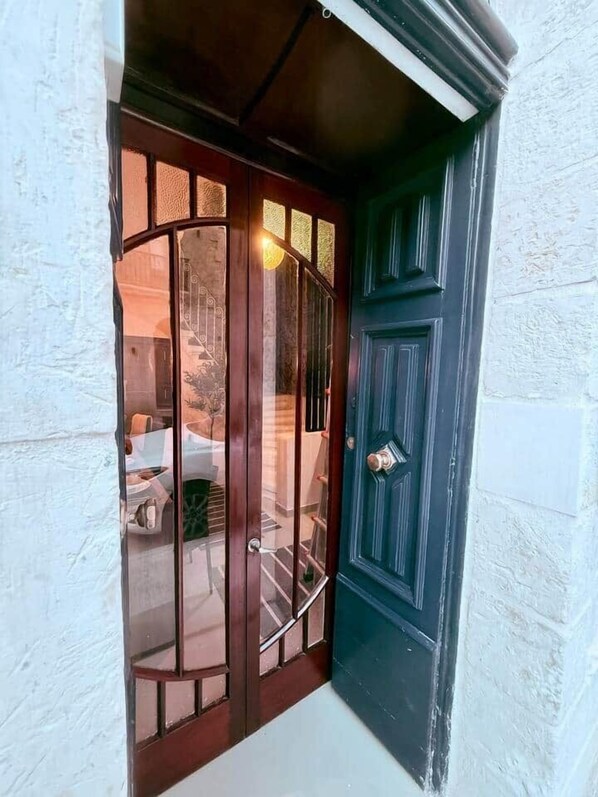 Exterior detail - Birgu Square Charm-King Bed 180c (Birgu)