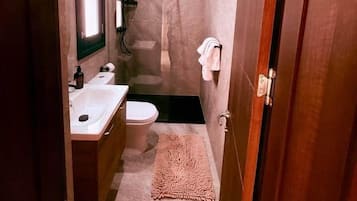Hair dryer, towels