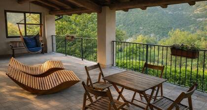 Cascina Bruna • Spacious villa with panoramic view and garden in Val Trebbia