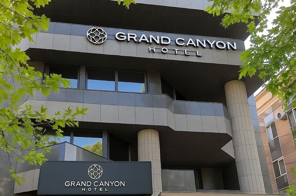 Grand Canyon Hotel