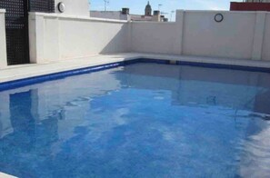 Pool - Cozy Apartment, city center. Garage (Málaga)