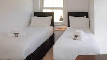 3 bedrooms, desk, iron/ironing board, travel cot