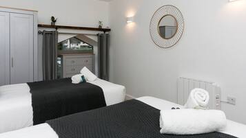 2 bedrooms, iron/ironing board, travel crib, WiFi