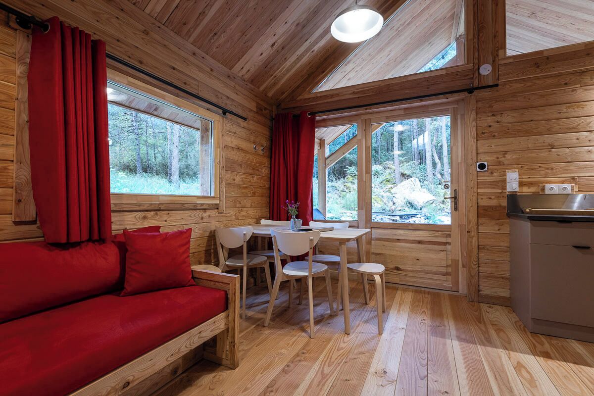 Superior Chalet | Living area