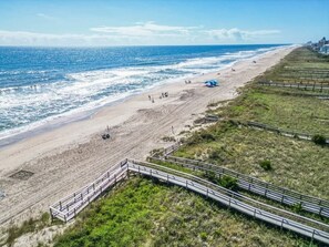 Luokittelematon kuva, 3 kautta 98, painike