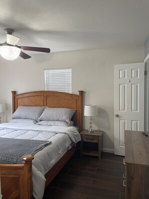 Unclassified image, 5 of 13, button