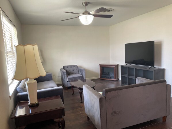 Unclassified image, 1 of 13, button