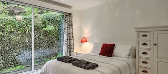 Finest Retreats | Furzehill