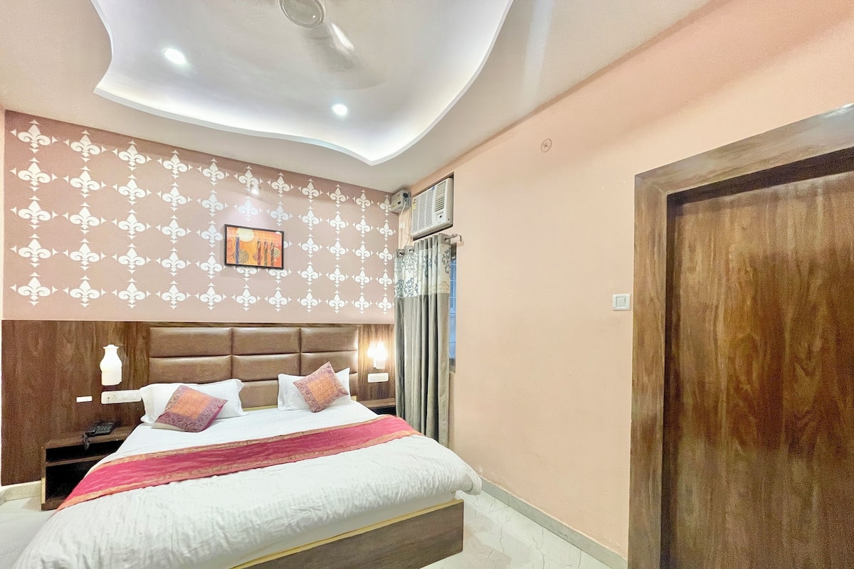 Deluxe Triple Room | Premium bedding, desk, laptop workspace, soundproofing
