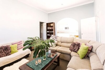 Aussie Chillout - Coal d' Vine Cottage - Cessnock NSW