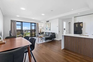 Fernseher, Arbeitsbereiche