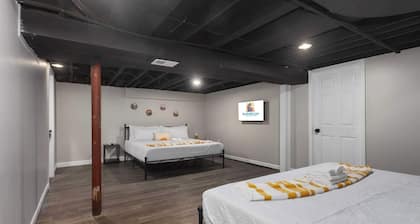 7 KingsBeds, Spacious, Dogs welcome