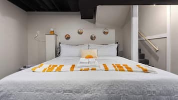 熨斗/熨衣板、旅行婴儿床、WiFi、床单