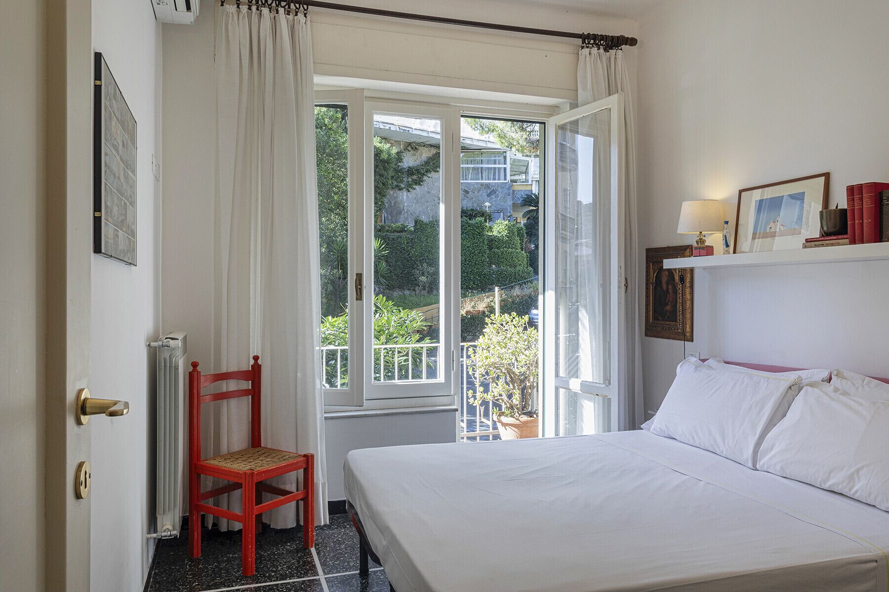 2 Schlafzimmer, Bügeleisen/Bügelbrett, Bettwäsche