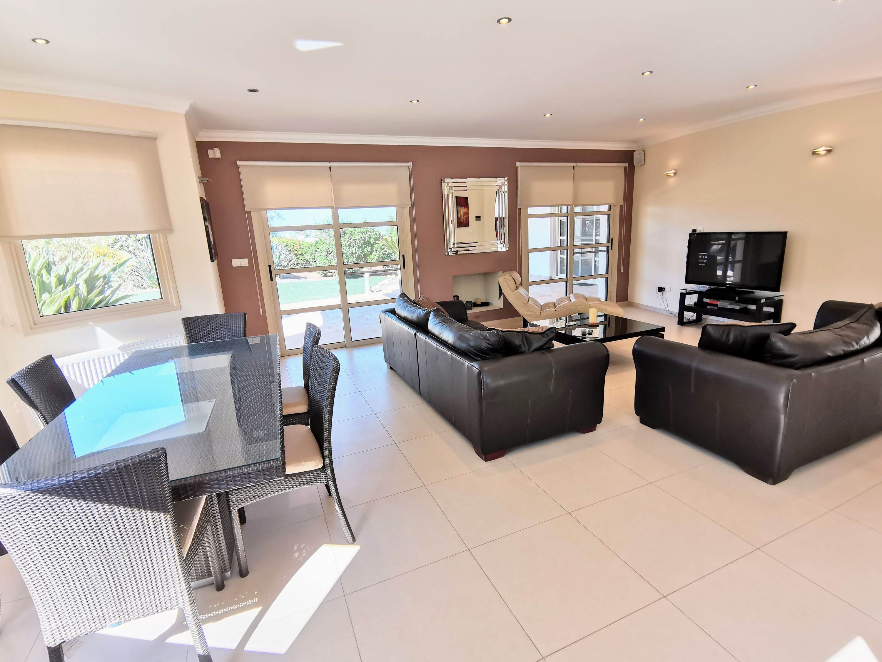 Biệt thự | 8 phòng ngủ 