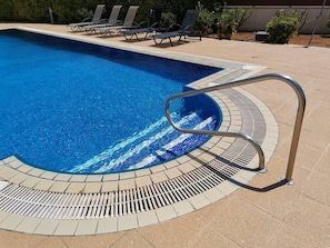 House | 8 bedrooms - Orchard Blossom Private Villa With Pool (Frenaros)