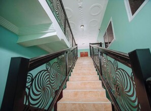 Deep-tissue massages - Bethel Suites Hotel (Accra)