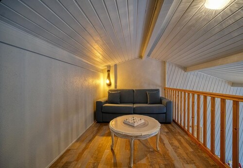 Gîte Cyprès de la Drôme - charm and serenity in the heart of the Drôme