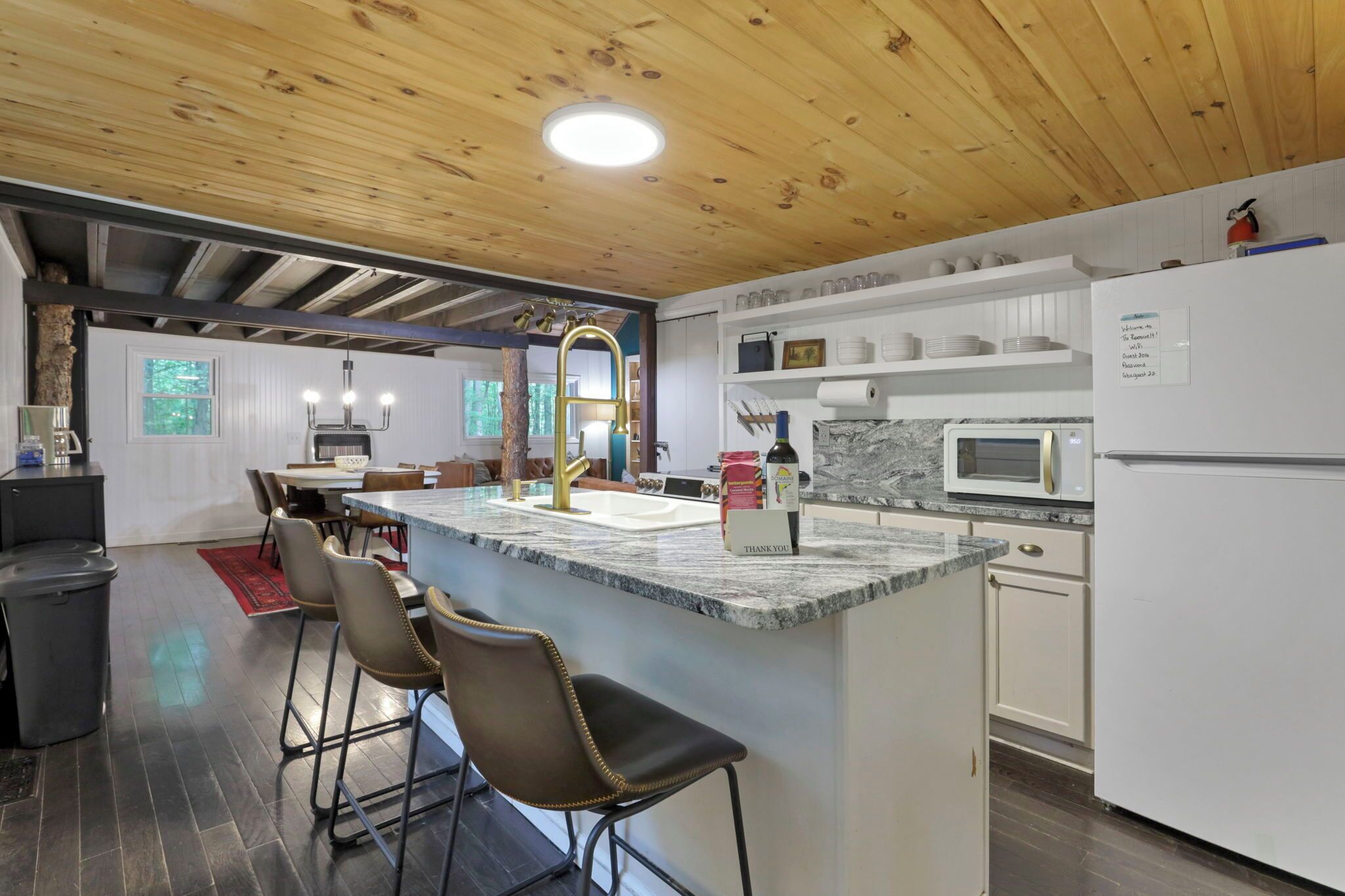 微波炉、烤箱、炉灶、洗碗机