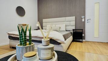 1 Schlafzimmer, Bügeleisen/Bügelbrett, Bettwäsche