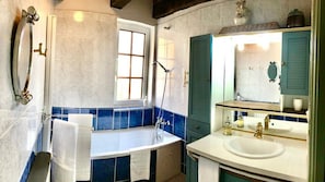 Chambre Confort | Salle de bain