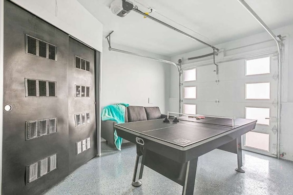 Spielezimmer