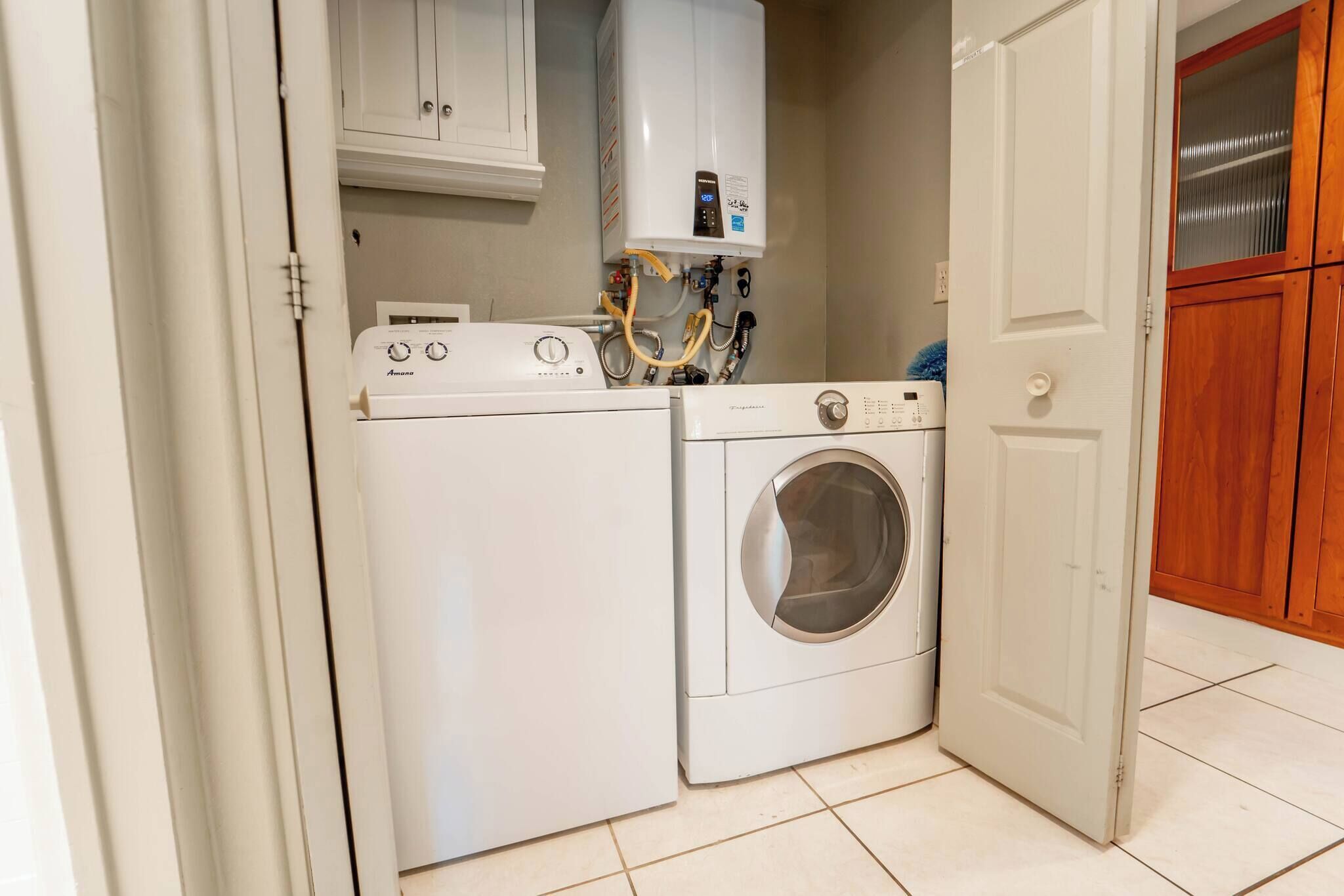 House, 4 Bedrooms, Smoking | Interior